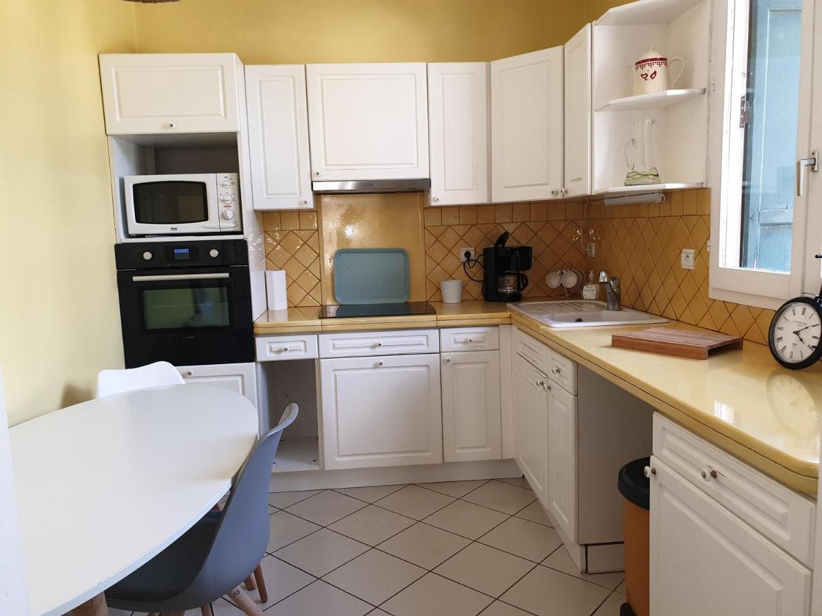Tres Bel Appartement Avec Piscine 디뉴레뱅 외부 사진